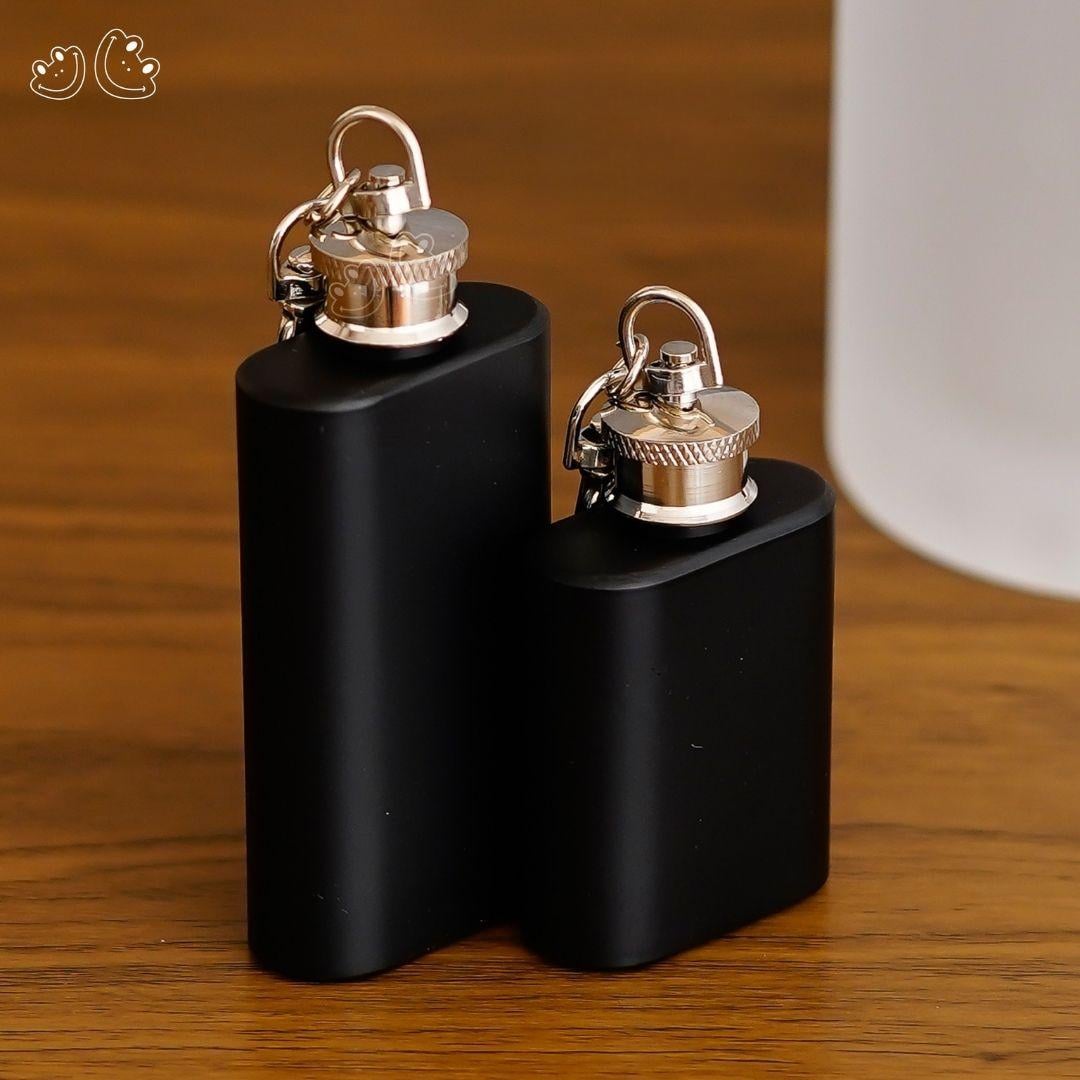 GBI-4085/4086 Hip Flask with Dog Hook - Corporate gift product view